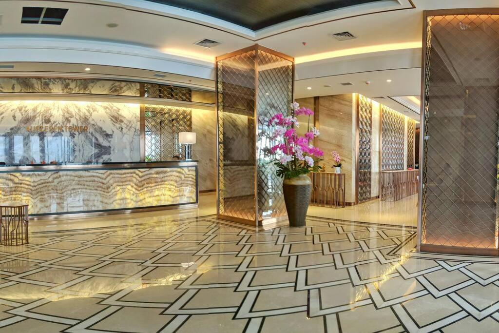 Lovina 3802 Pollux Meisterstadt Apartemen